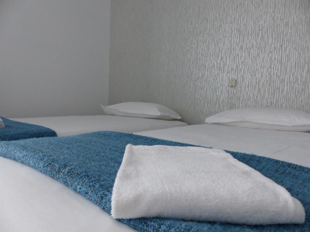 Hotel La Belle Etoile Saint-Nazaire  Luaran gambar