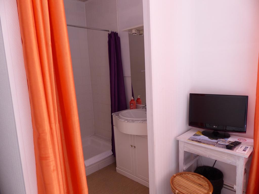 Hotel La Belle Etoile Saint-Nazaire  Luaran gambar